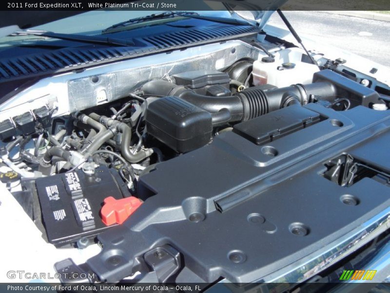 White Platinum Tri-Coat / Stone 2011 Ford Expedition XLT
