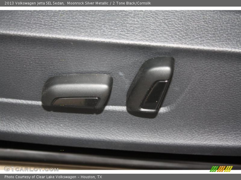 Moonrock Silver Metallic / 2 Tone Black/Cornsilk 2013 Volkswagen Jetta SEL Sedan