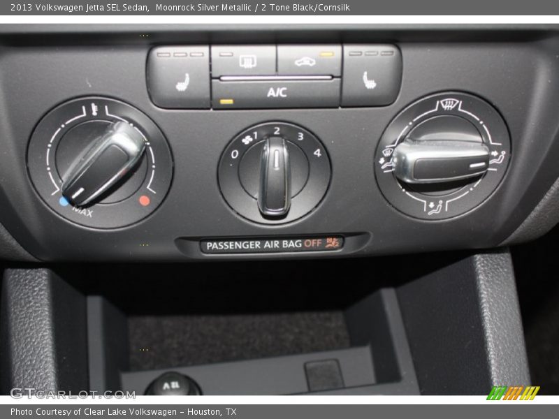 Moonrock Silver Metallic / 2 Tone Black/Cornsilk 2013 Volkswagen Jetta SEL Sedan