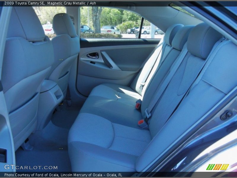 Magnetic Gray Metallic / Ash 2009 Toyota Camry SE