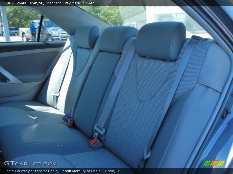 Magnetic Gray Metallic / Ash 2009 Toyota Camry SE