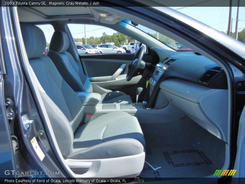 Magnetic Gray Metallic / Ash 2009 Toyota Camry SE