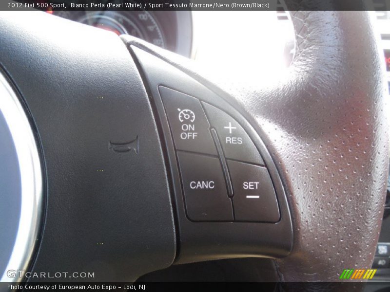 Bianco Perla (Pearl White) / Sport Tessuto Marrone/Nero (Brown/Black) 2012 Fiat 500 Sport