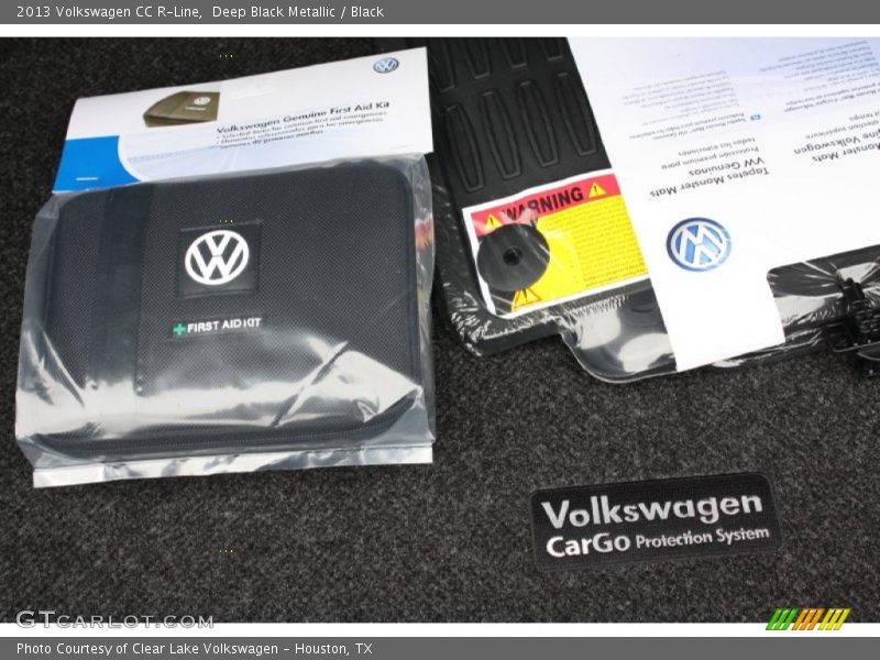 Deep Black Metallic / Black 2013 Volkswagen CC R-Line