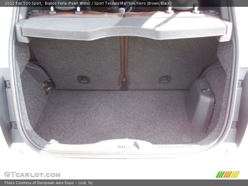  2012 500 Sport Trunk