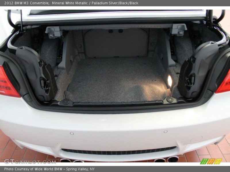  2012 M3 Convertible Trunk