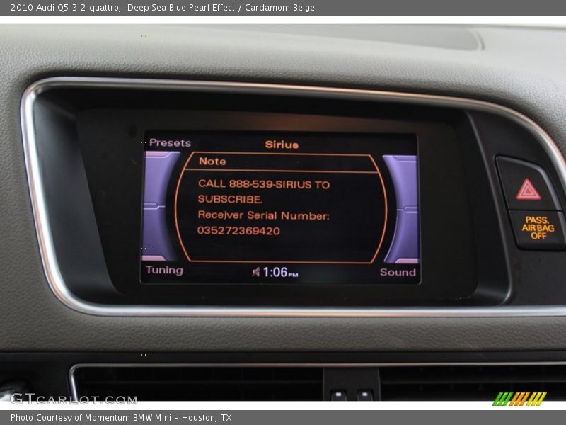 Deep Sea Blue Pearl Effect / Cardamom Beige 2010 Audi Q5 3.2 quattro