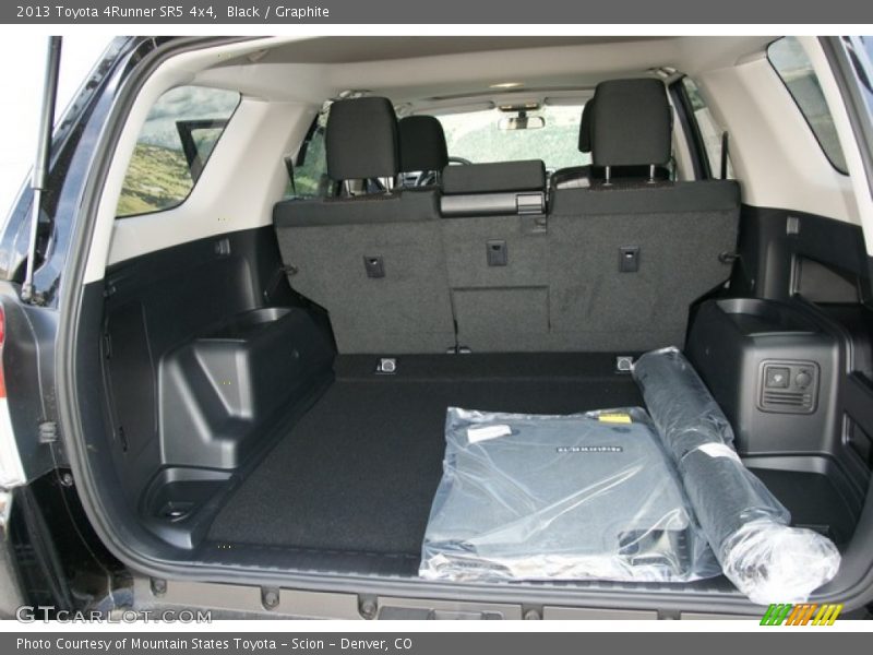 Black / Graphite 2013 Toyota 4Runner SR5 4x4