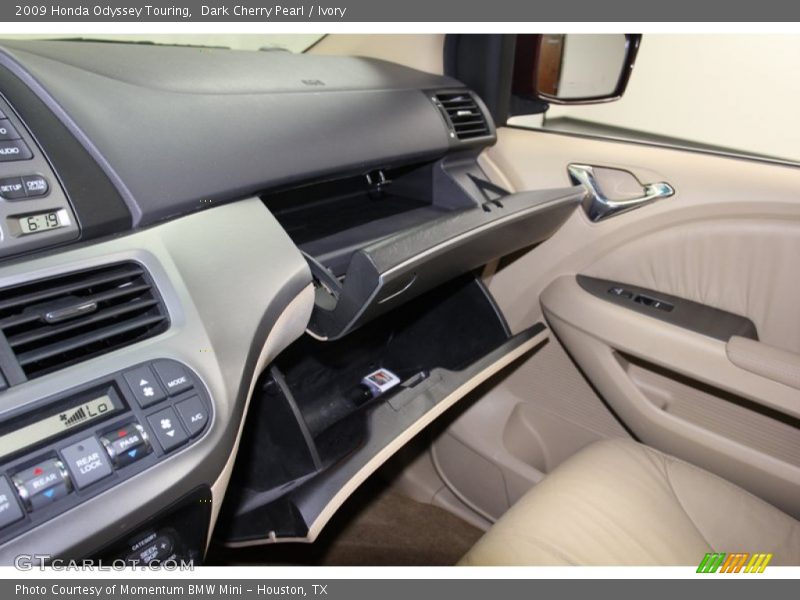 Dark Cherry Pearl / Ivory 2009 Honda Odyssey Touring