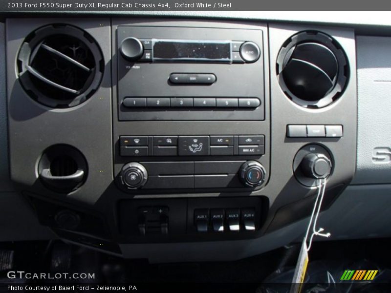 Oxford White / Steel 2013 Ford F550 Super Duty XL Regular Cab Chassis 4x4