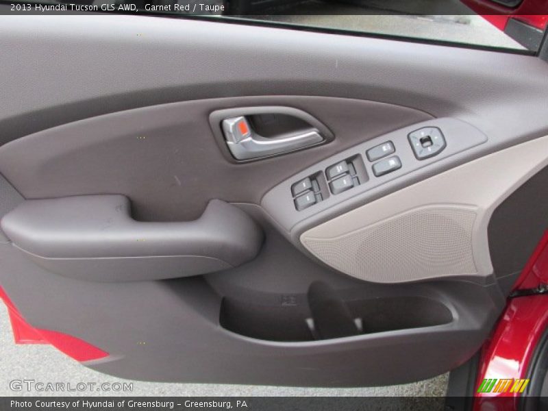 Garnet Red / Taupe 2013 Hyundai Tucson GLS AWD