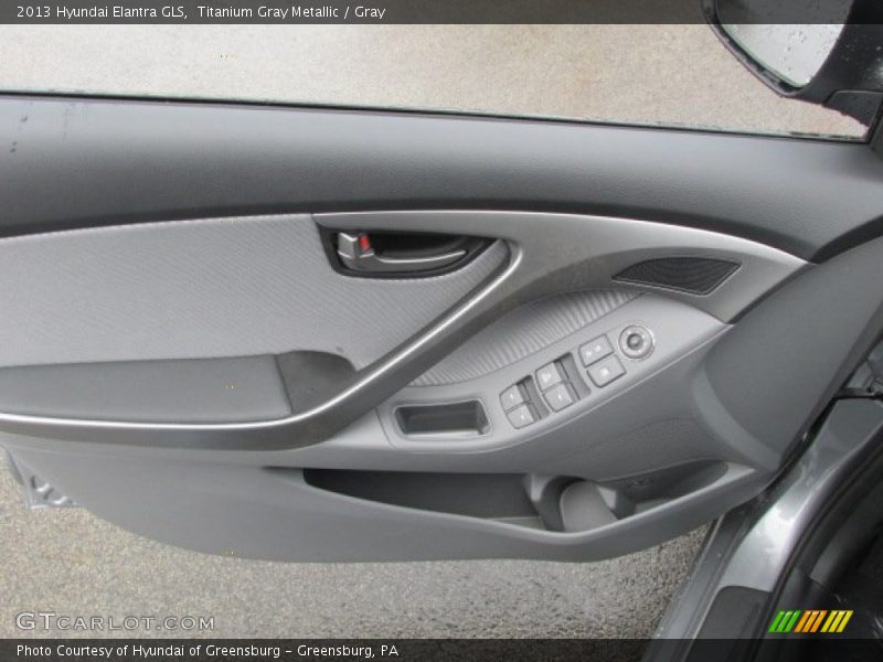 Titanium Gray Metallic / Gray 2013 Hyundai Elantra GLS