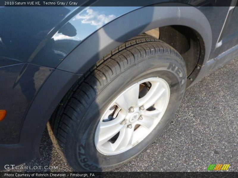 Techno Gray / Gray 2010 Saturn VUE XE