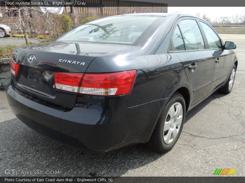 Bright Silver / Gray 2006 Hyundai Sonata GL