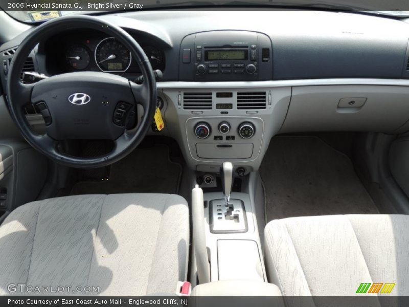Bright Silver / Gray 2006 Hyundai Sonata GL