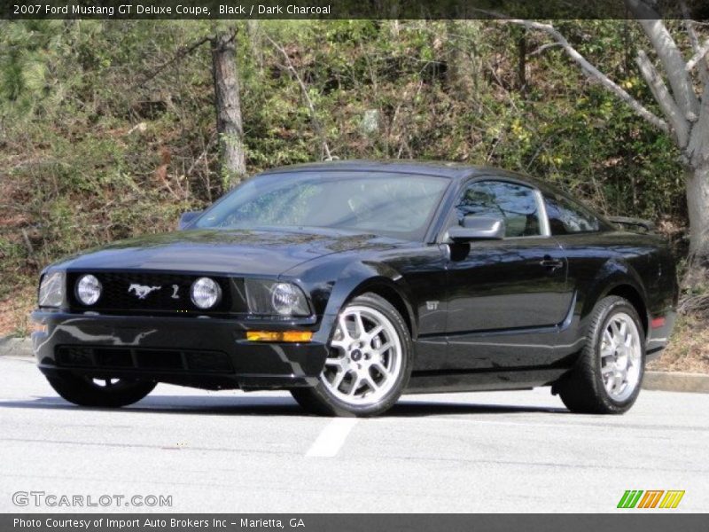 Black / Dark Charcoal 2007 Ford Mustang GT Deluxe Coupe