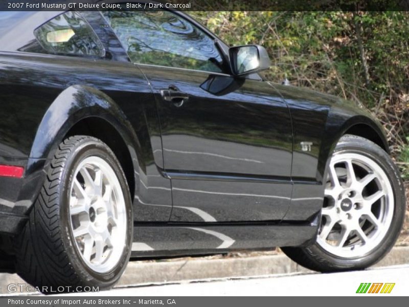 Black / Dark Charcoal 2007 Ford Mustang GT Deluxe Coupe