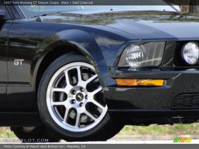 Black / Dark Charcoal 2007 Ford Mustang GT Deluxe Coupe