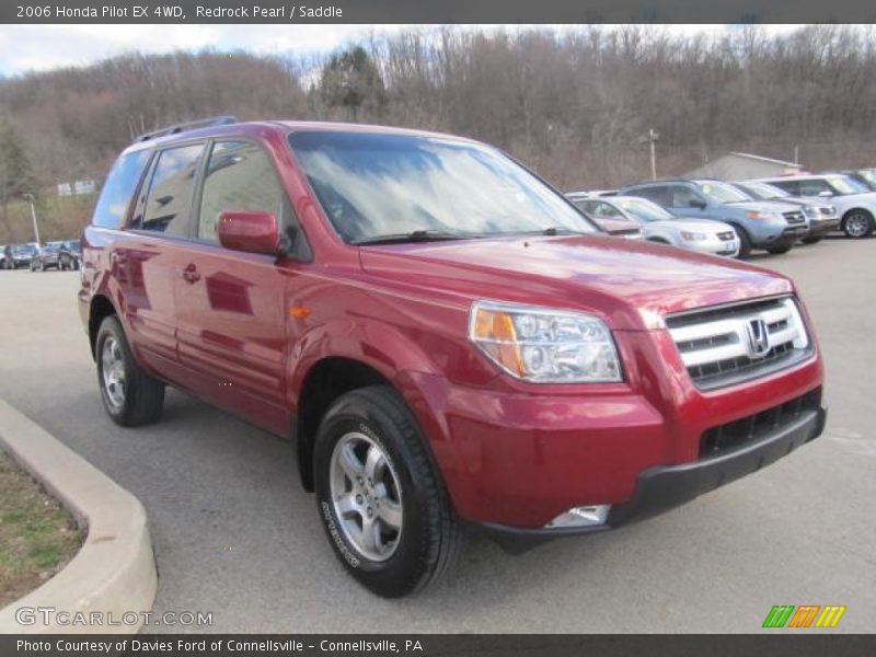 Front 3/4 View of 2006 Pilot EX 4WD