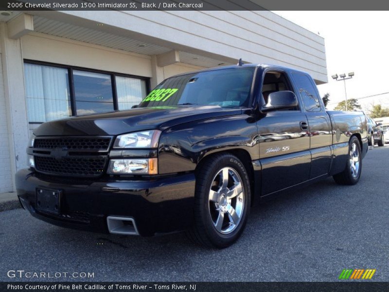 Front 3/4 View of 2006 Silverado 1500 Intimidator SS