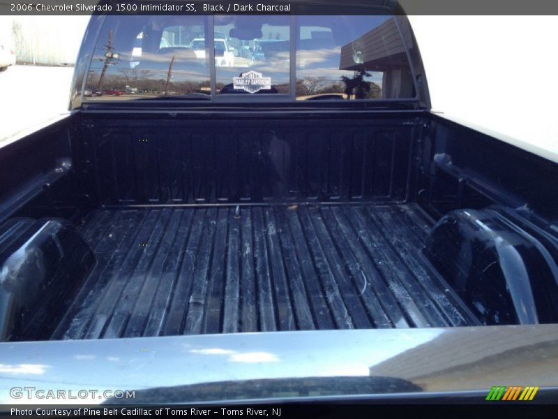  2006 Silverado 1500 Intimidator SS Trunk