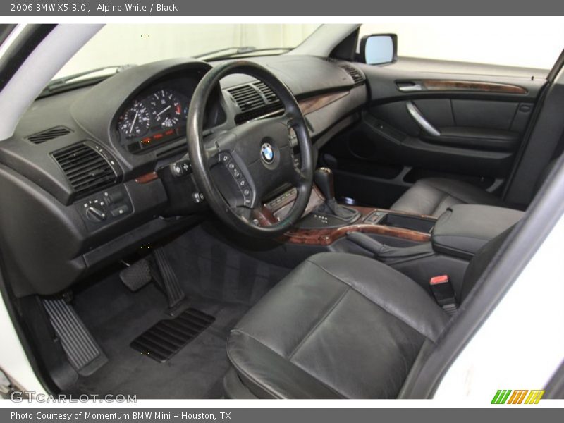 Alpine White / Black 2006 BMW X5 3.0i