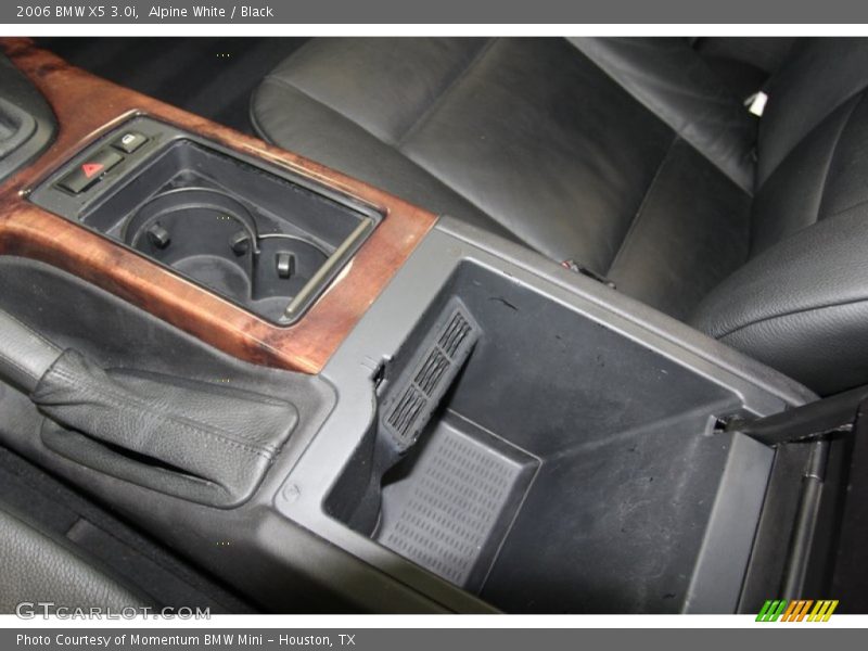 Alpine White / Black 2006 BMW X5 3.0i
