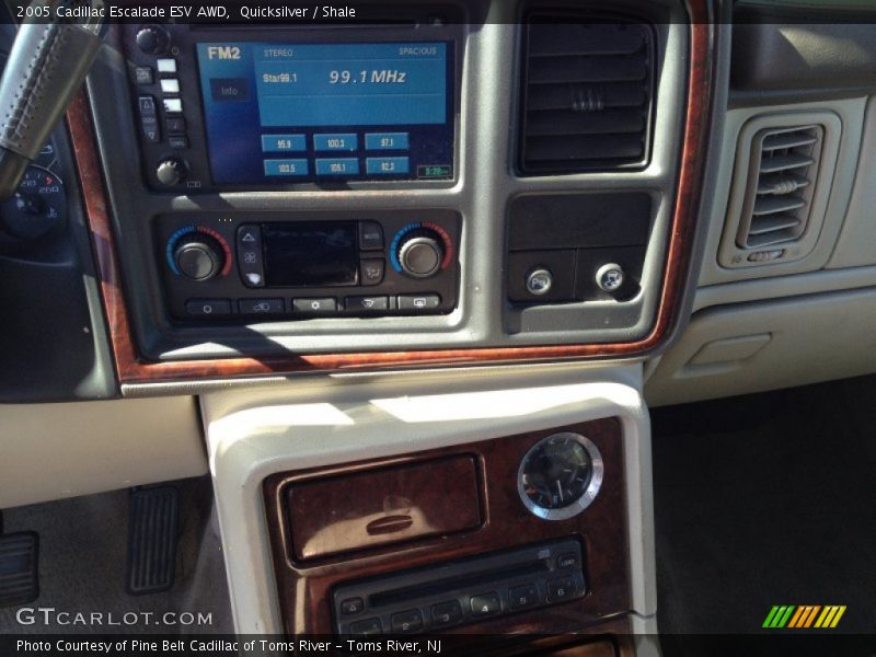 Quicksilver / Shale 2005 Cadillac Escalade ESV AWD