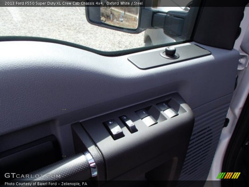 Oxford White / Steel 2013 Ford F550 Super Duty XL Crew Cab Chassis 4x4