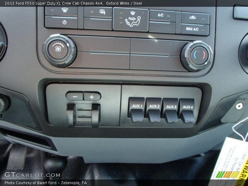 Oxford White / Steel 2013 Ford F550 Super Duty XL Crew Cab Chassis 4x4