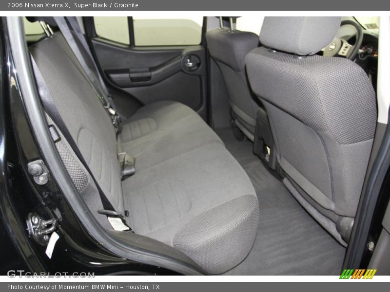 Super Black / Graphite 2006 Nissan Xterra X