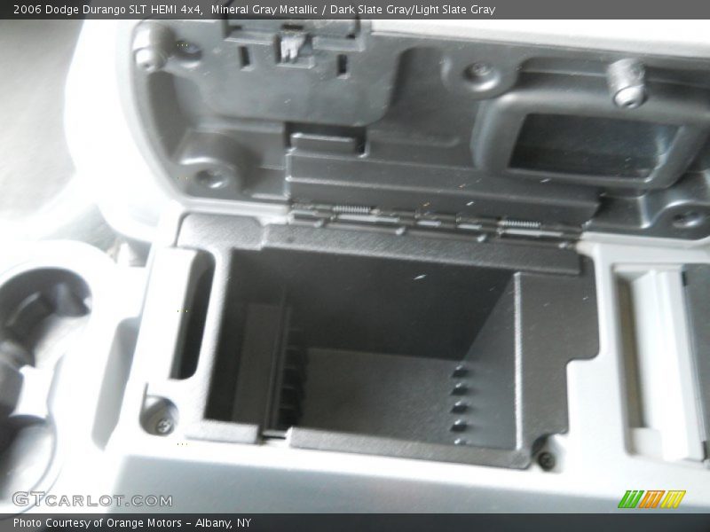 Mineral Gray Metallic / Dark Slate Gray/Light Slate Gray 2006 Dodge Durango SLT HEMI 4x4