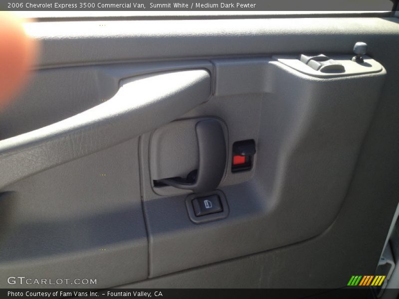 Summit White / Medium Dark Pewter 2006 Chevrolet Express 3500 Commercial Van