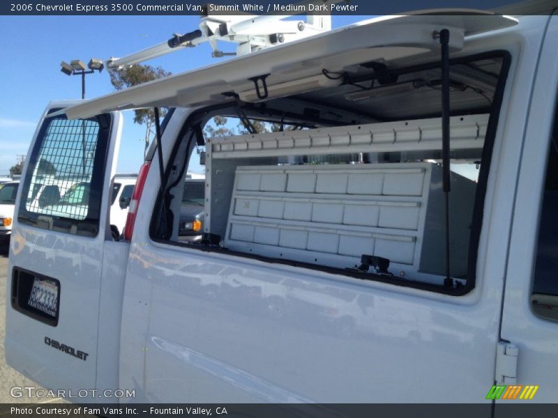 Summit White / Medium Dark Pewter 2006 Chevrolet Express 3500 Commercial Van