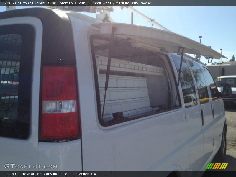 Summit White / Medium Dark Pewter 2006 Chevrolet Express 3500 Commercial Van