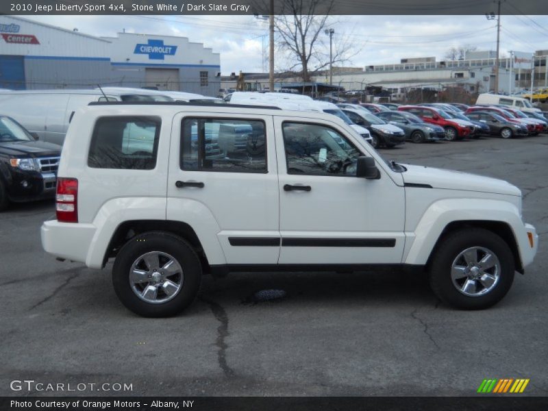 Stone White / Dark Slate Gray 2010 Jeep Liberty Sport 4x4