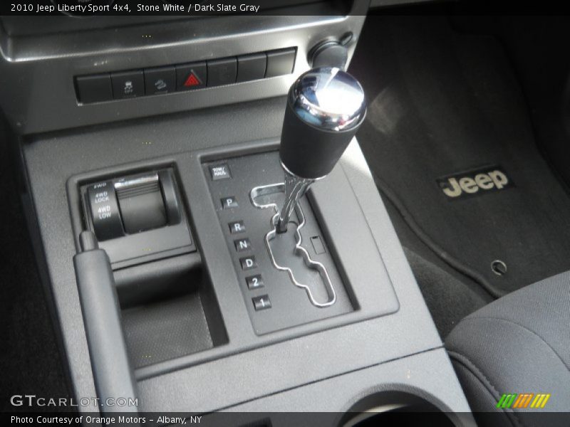 Stone White / Dark Slate Gray 2010 Jeep Liberty Sport 4x4