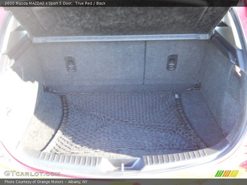 True Red / Black 2010 Mazda MAZDA3 s Sport 5 Door