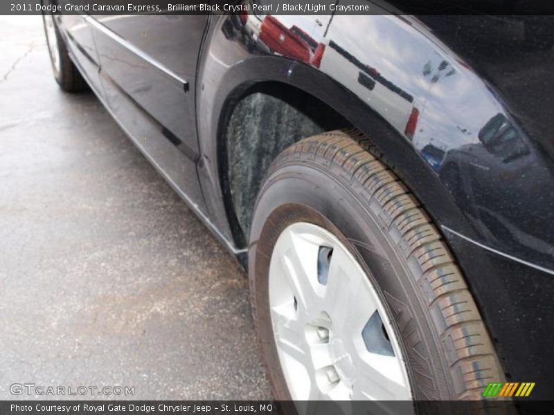 Brilliant Black Crystal Pearl / Black/Light Graystone 2011 Dodge Grand Caravan Express
