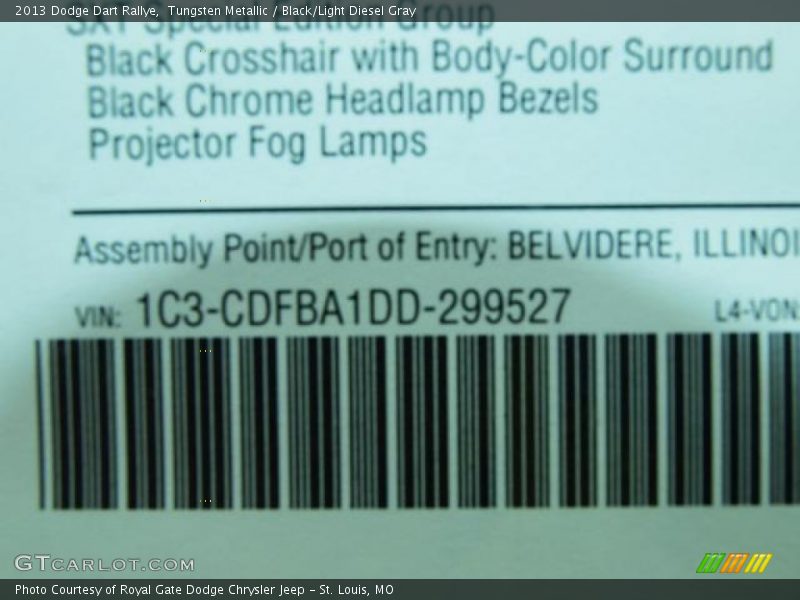 Tungsten Metallic / Black/Light Diesel Gray 2013 Dodge Dart Rallye