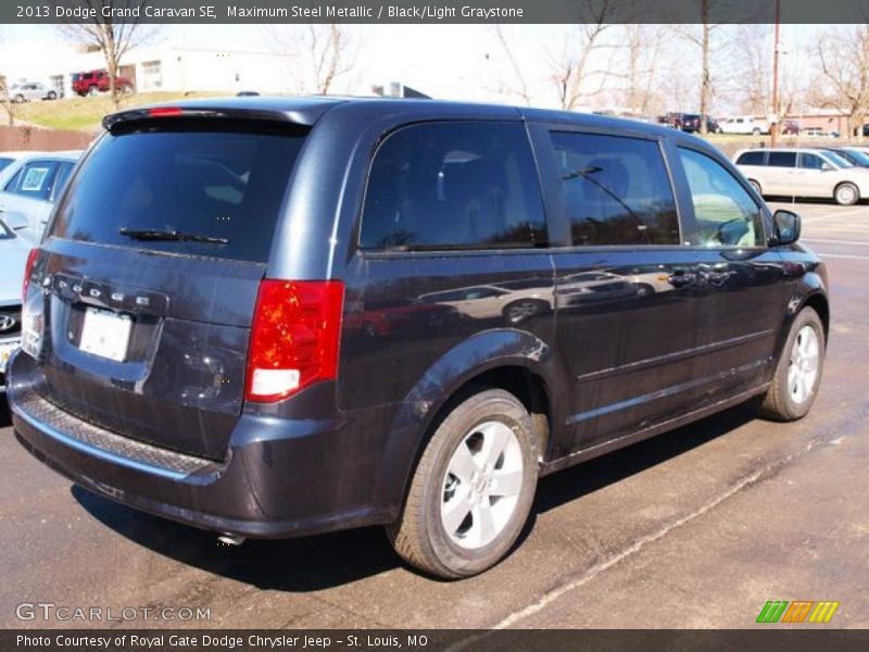 Maximum Steel Metallic / Black/Light Graystone 2013 Dodge Grand Caravan SE