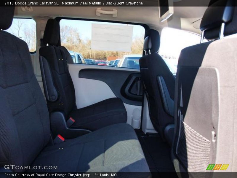 Maximum Steel Metallic / Black/Light Graystone 2013 Dodge Grand Caravan SE
