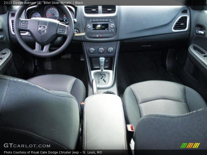 Billet Silver Metallic / Black 2013 Dodge Avenger SE