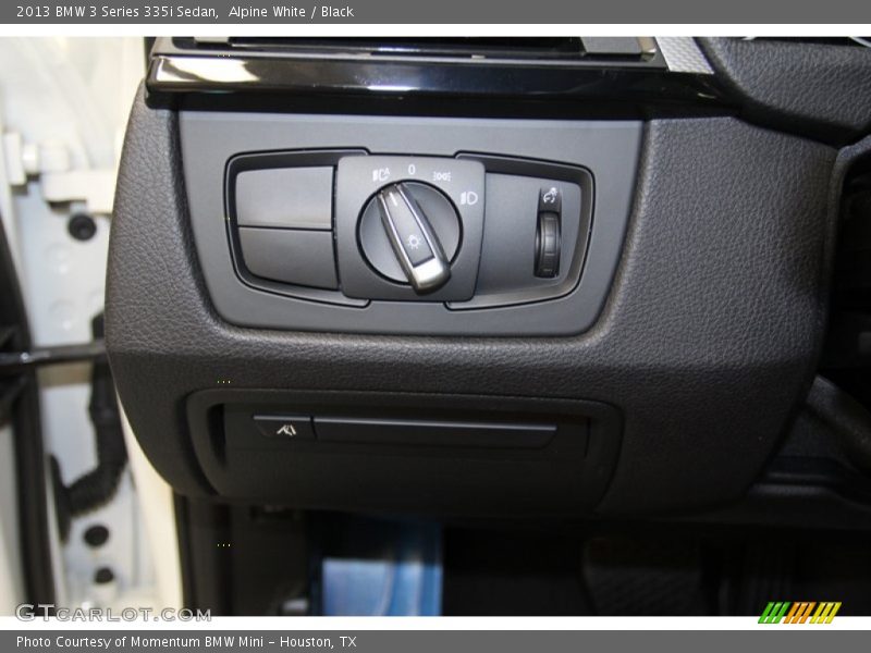 Alpine White / Black 2013 BMW 3 Series 335i Sedan