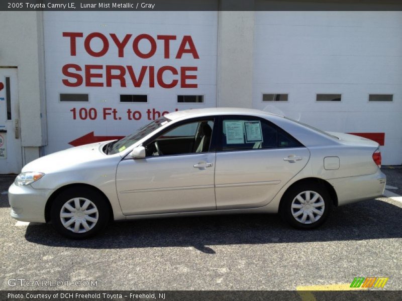 Lunar Mist Metallic / Gray 2005 Toyota Camry LE