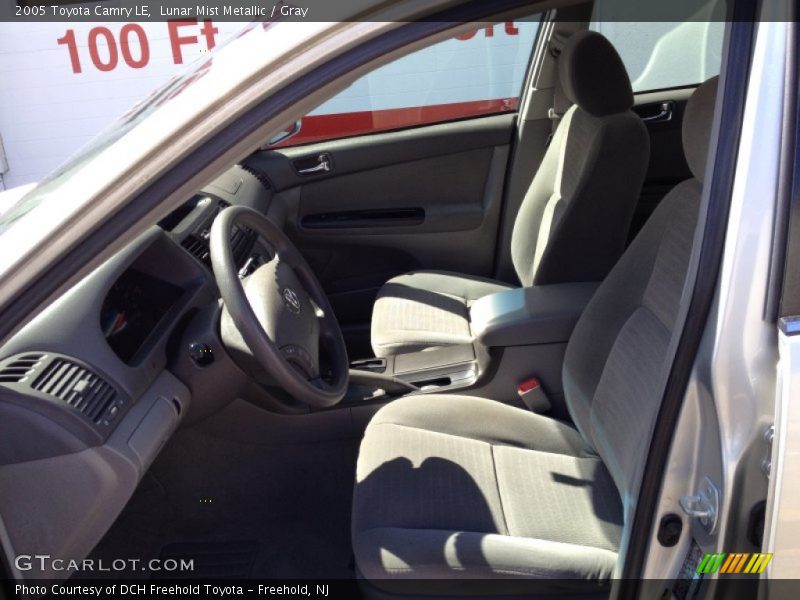 Lunar Mist Metallic / Gray 2005 Toyota Camry LE