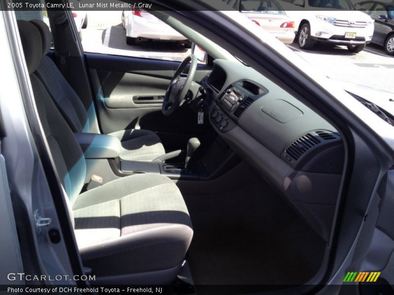 Lunar Mist Metallic / Gray 2005 Toyota Camry LE