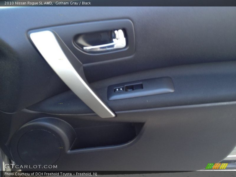 Gotham Gray / Black 2010 Nissan Rogue SL AWD