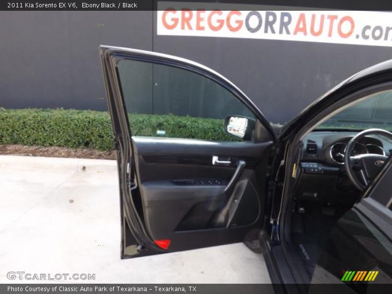 Ebony Black / Black 2011 Kia Sorento EX V6