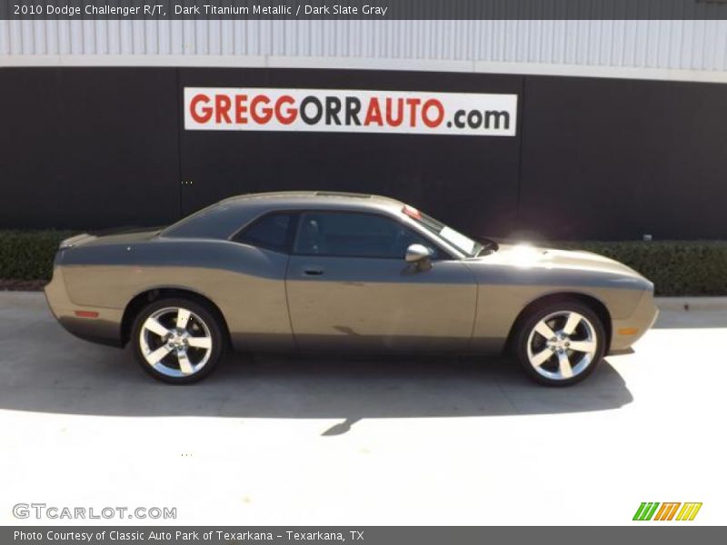 Dark Titanium Metallic / Dark Slate Gray 2010 Dodge Challenger R/T